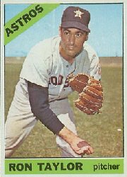 1966 Topps Baseball Cards      174     Ron Taylor